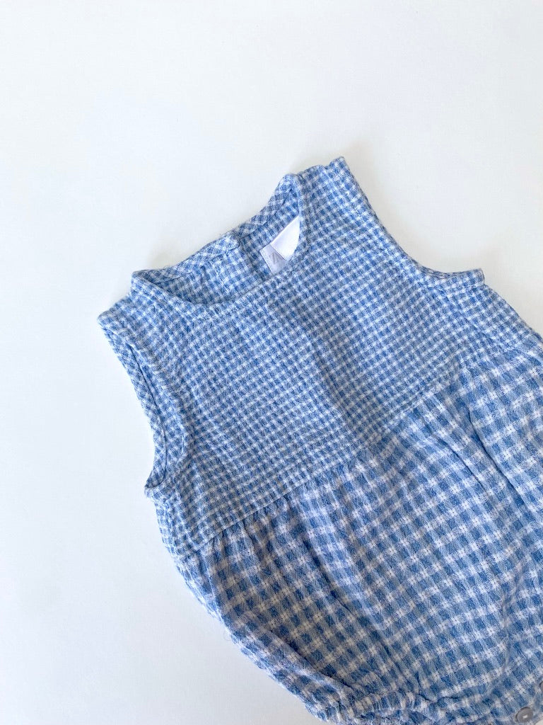 Tiny little gingham romper Age 0-3m