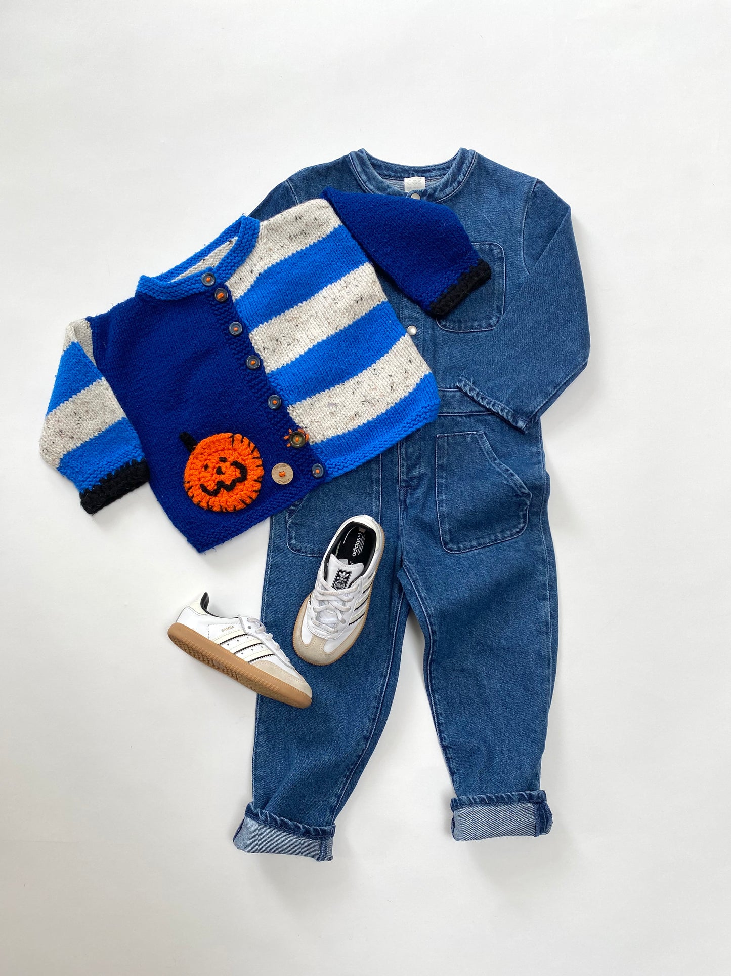 Hand knitted spooky cardigan age 18-36m