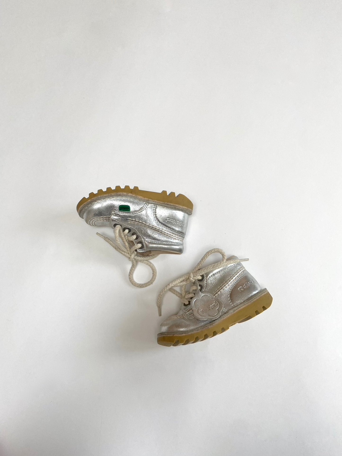 Silver Kickers Size 6