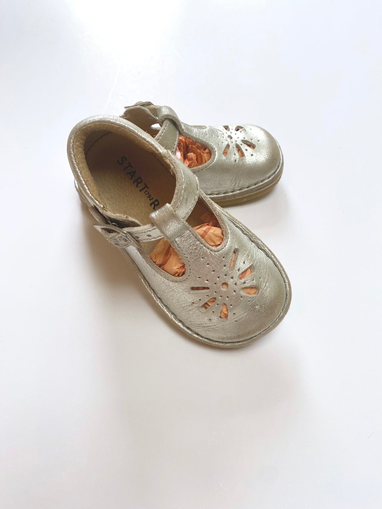 Silver start rite Shoes Size 4.5