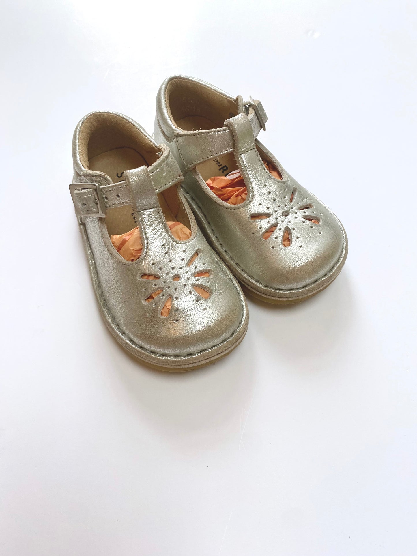 Silver start rite Shoes Size 4.5