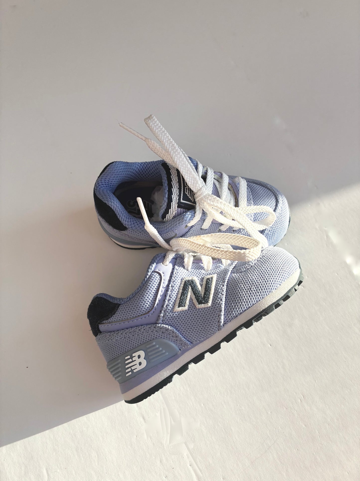 Lilac new balance size 3.5