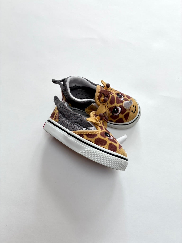 Giraffe vans slip ons size 3.5
