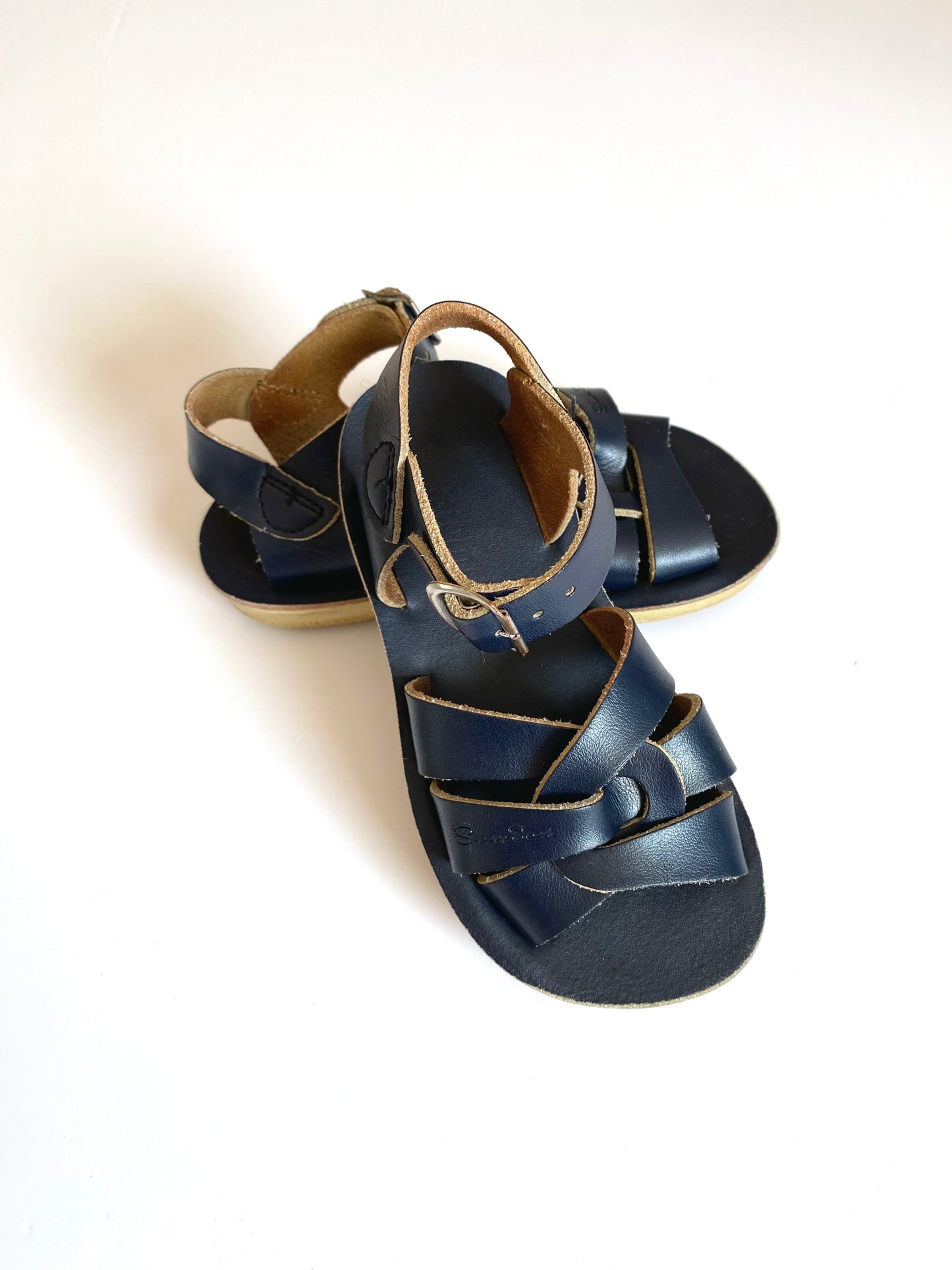 Navy Saltwater sandals Size 8
