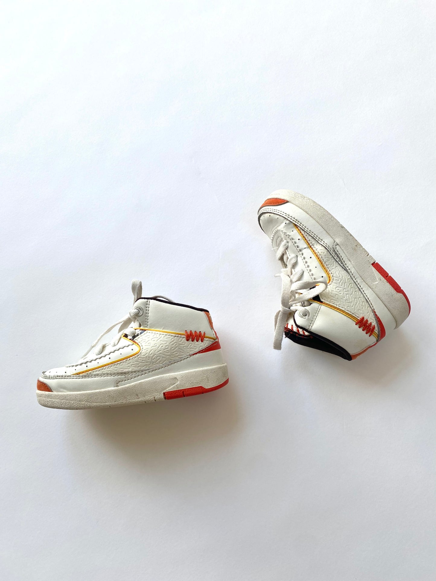 Limited Edition Nike Air Jordan 2 Maison Chateau rouge trainers Size 6.5