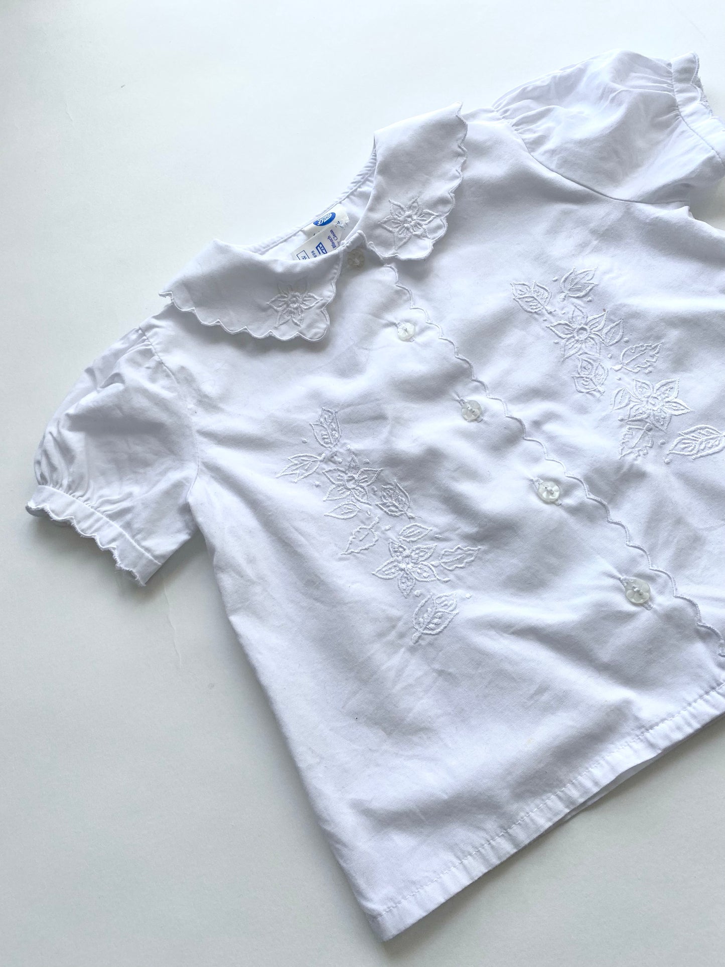Vintage scallop collar white shirt Age 9-12m