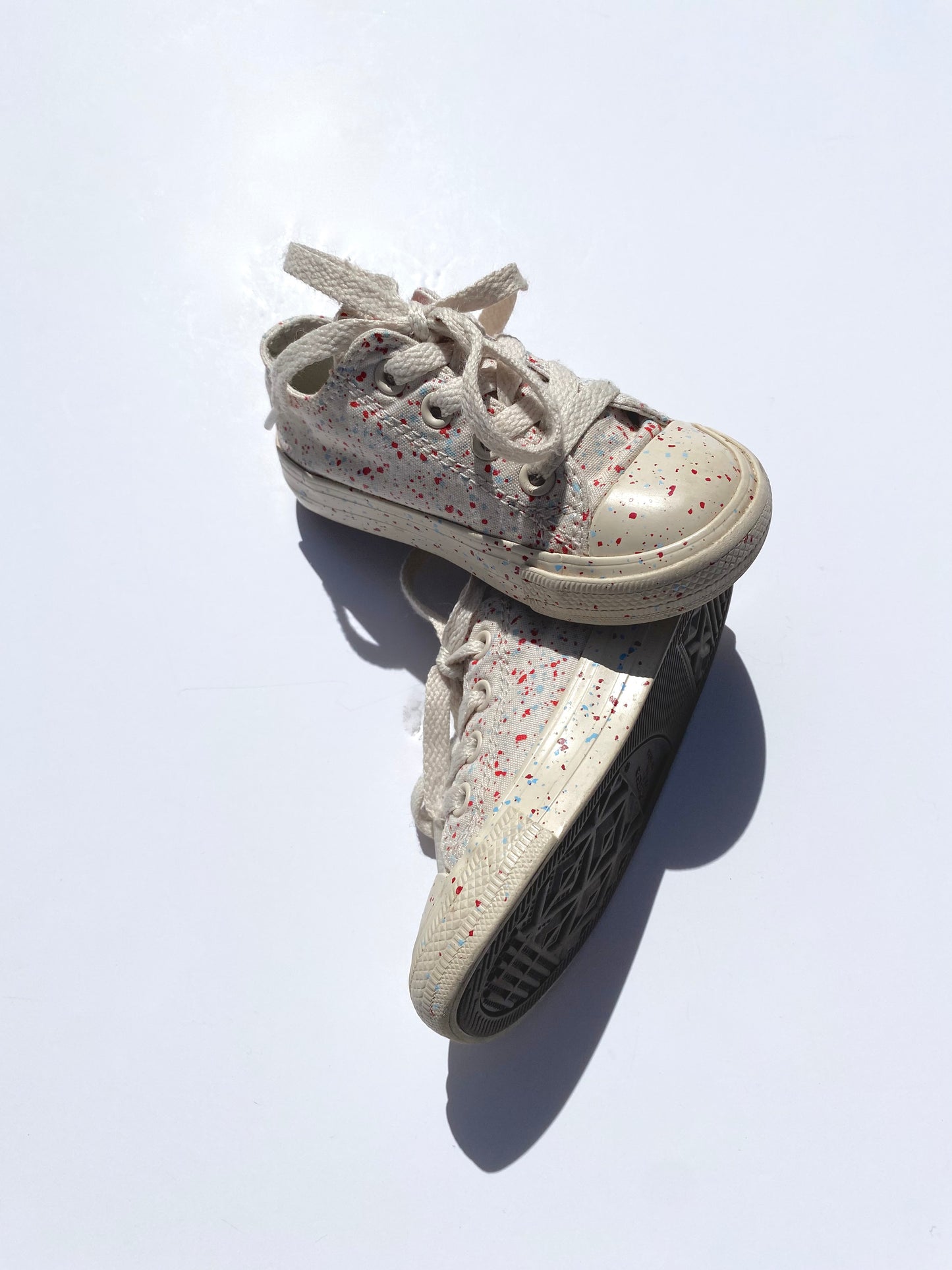 Converse splatter trainers Size 6