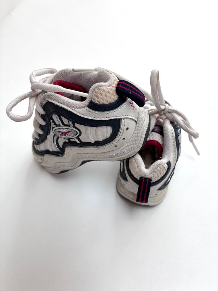 Vintage Reebok trainers Size 4.5