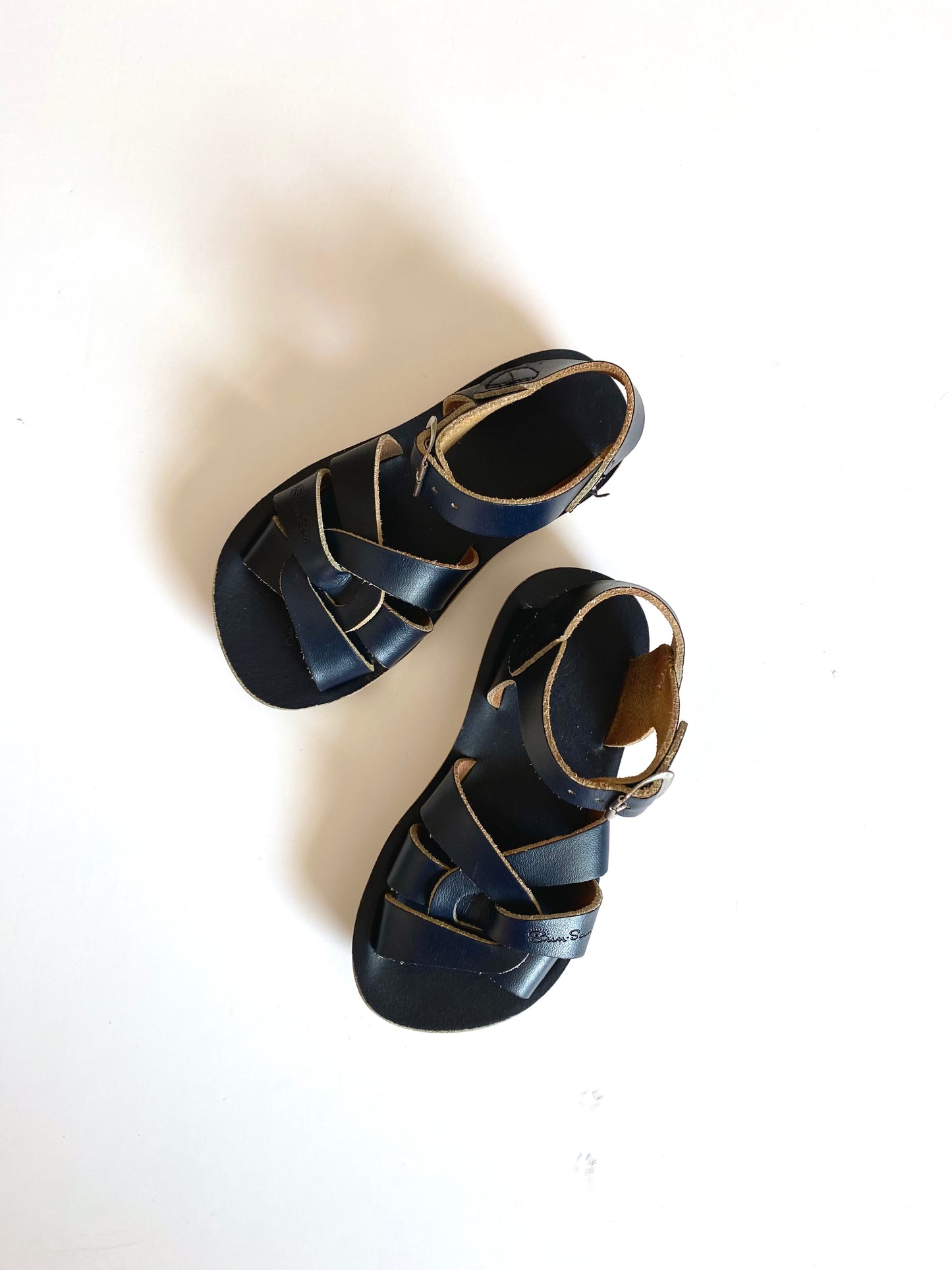 Navy Saltwater sandals Size 8