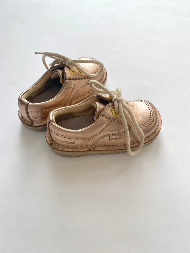 Gold kickers shoes Size 6