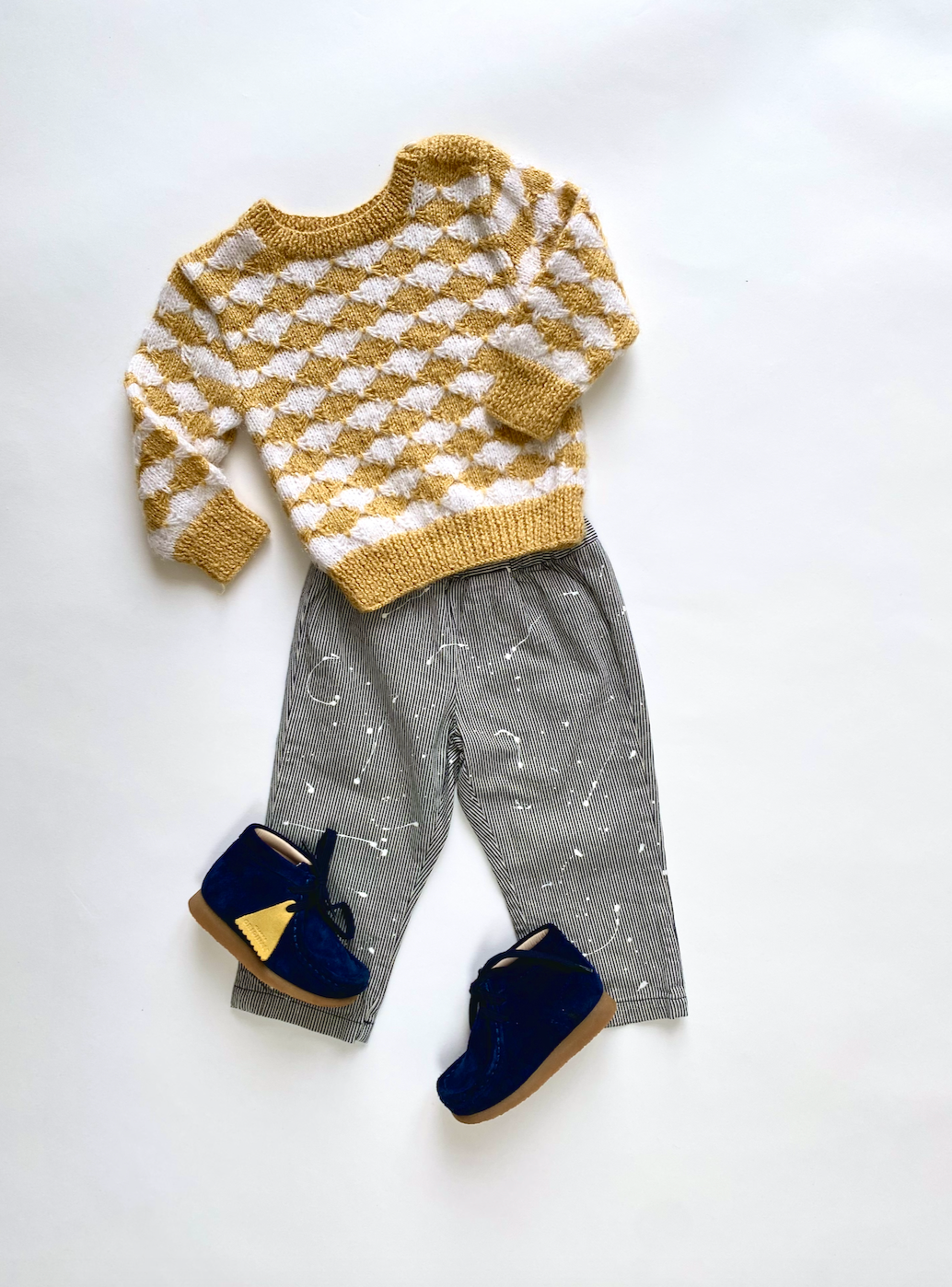 Mustard handknitted jumper Age 12-18M